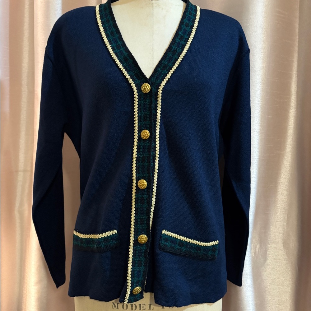 Cricket Lane Navy Blue Cardigan Vintage Knit Sweater‎ w/Gold Accents Preppy 90’s